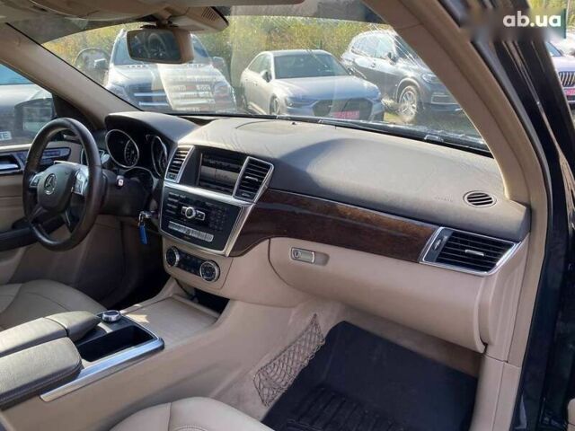 Мерседес М-Класс 2012 в Львове на Automoto.ua Мерседес М-Класс, объемом двигателя 3 л и пробегом 145 тыс. км за 18900 $, фото 8 на Automoto.ua