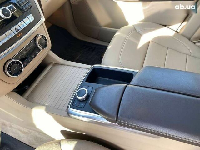 Мерседес М-Класс 2012 в Львове на Automoto.ua Мерседес М-Класс, объемом двигателя 3 л и пробегом 145 тыс. км за 18900 $, фото 16 на Automoto.ua