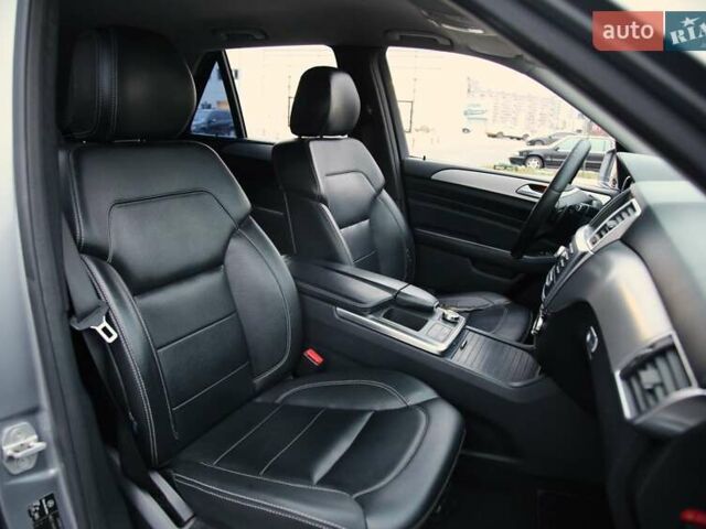 Мерседес М-Клас, об'ємом двигуна 2.99 л та пробігом 217 тис. км за 21000 $, фото 9 на Automoto.ua