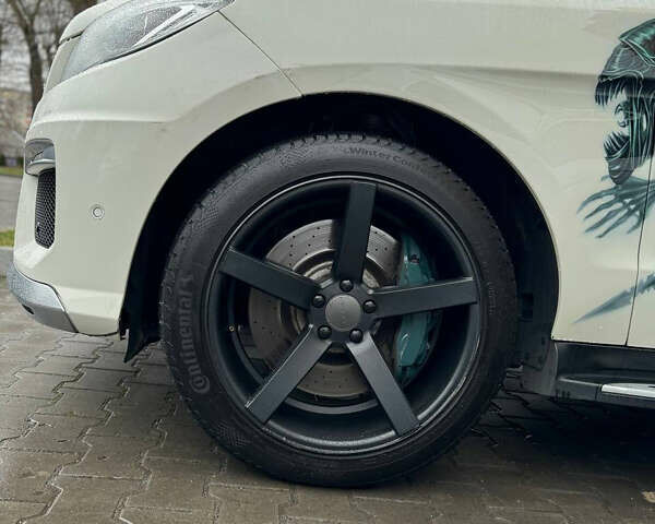 Мерседес М-Класс, объемом двигателя 3.5 л и пробегом 180 тыс. км за 18500 $, фото 7 на Automoto.ua