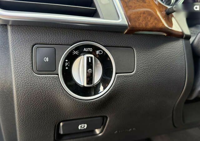 Мерседес М-Класс, объемом двигателя 3.5 л и пробегом 331 тыс. км за 16900 $, фото 24 на Automoto.ua