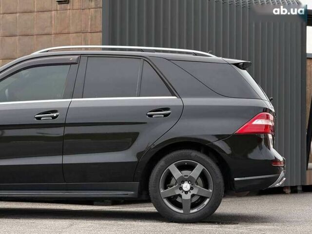 Мерседес М-Клас, об'ємом двигуна 3.5 л та пробігом 331 тис. км за 16950 $, фото 20 на Automoto.ua