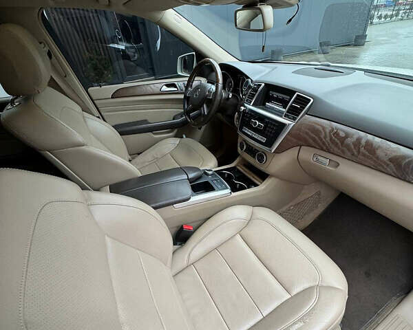 Мерседес М-Класс, объемом двигателя 3.5 л и пробегом 180 тыс. км за 18500 $, фото 18 на Automoto.ua