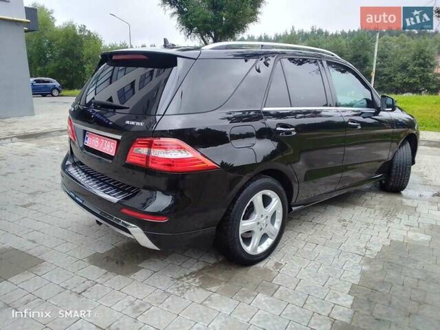 Мерседес М-Класс, объемом двигателя 2.99 л и пробегом 130 тыс. км за 23000 $, фото 1 на Automoto.ua