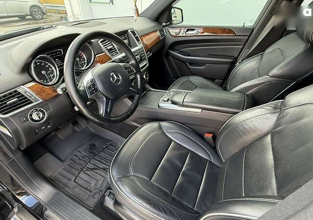 Мерседес М-Класс, объемом двигателя 3.5 л и пробегом 331 тыс. км за 16900 $, фото 22 на Automoto.ua