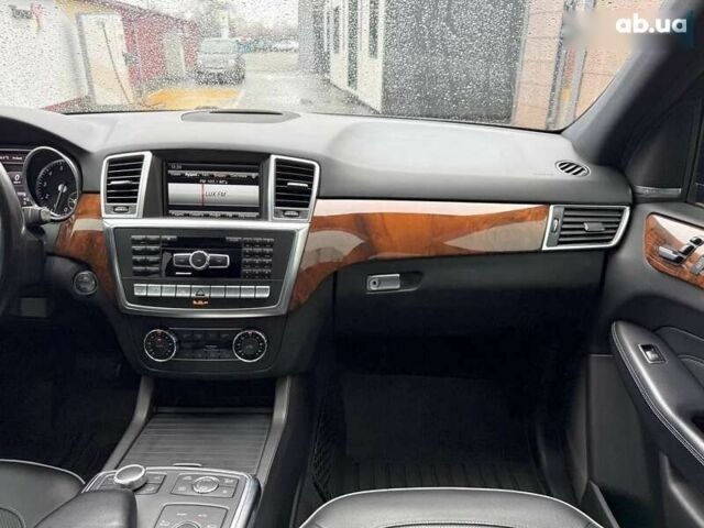 Мерседес М-Клас, об'ємом двигуна 3.5 л та пробігом 331 тис. км за 16950 $, фото 27 на Automoto.ua