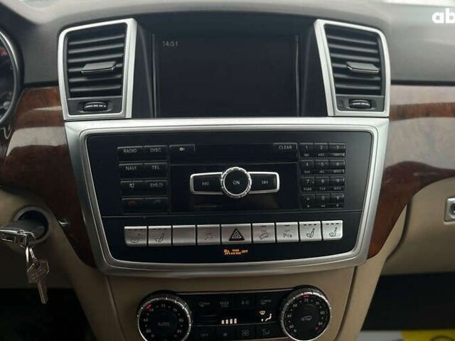 Мерседес М-Клас, об'ємом двигуна 3 л та пробігом 174 тис. км за 20590 $, фото 22 на Automoto.ua