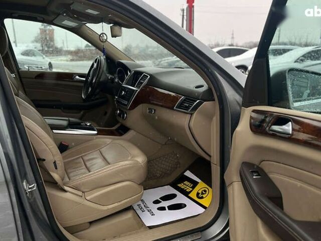 Мерседес М-Клас, об'ємом двигуна 3 л та пробігом 174 тис. км за 20590 $, фото 25 на Automoto.ua