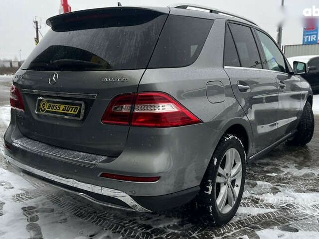 Мерседес М-Клас, об'ємом двигуна 3 л та пробігом 174 тис. км за 20590 $, фото 7 на Automoto.ua