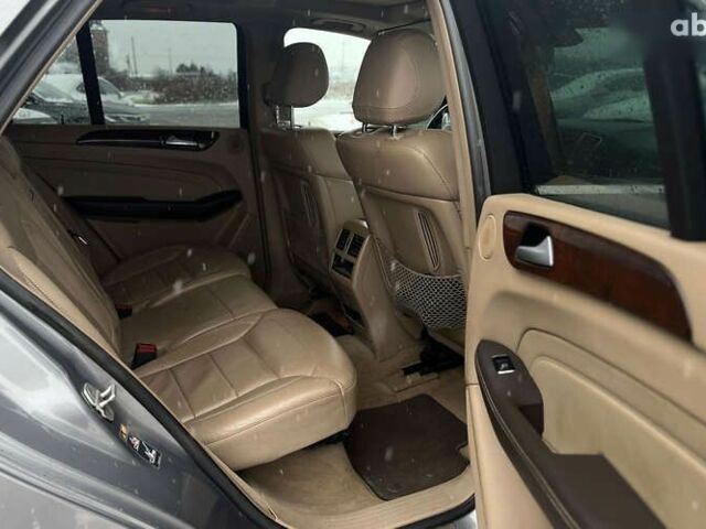 Мерседес М-Клас, об'ємом двигуна 3 л та пробігом 174 тис. км за 20590 $, фото 29 на Automoto.ua