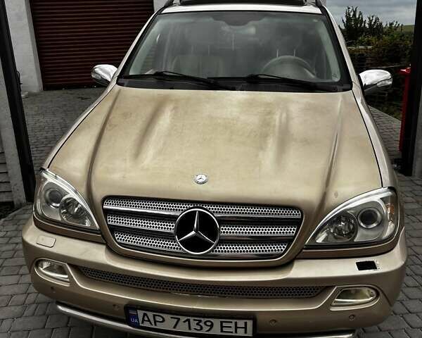Жовтий Мерседес М-Клас, об'ємом двигуна 5 л та пробігом 347 тис. км за 8000 $, фото 14 на Automoto.ua