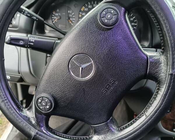 Серый Мерседес М-Класс, объемом двигателя 3.2 л и пробегом 390 тыс. км за 5500 $, фото 7 на Automoto.ua