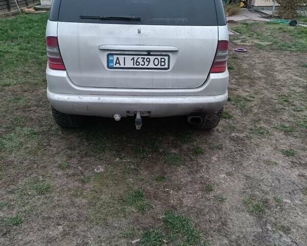 Серый Мерседес М-Класс, объемом двигателя 3.2 л и пробегом 390 тыс. км за 5500 $, фото 17 на Automoto.ua