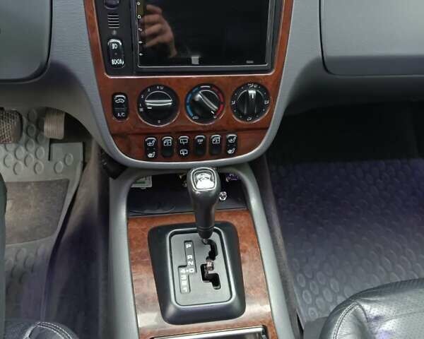 Серый Мерседес М-Класс, объемом двигателя 3.2 л и пробегом 390 тыс. км за 5500 $, фото 2 на Automoto.ua