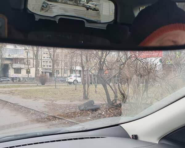 Серый Мерседес М-Класс, объемом двигателя 3.2 л и пробегом 295 тыс. км за 5100 $, фото 10 на Automoto.ua