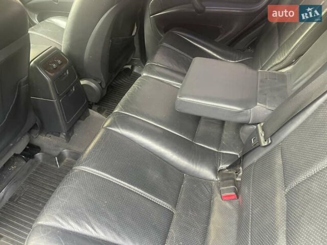 Серый Мерседес М-Класс, объемом двигателя 2.7 л и пробегом 100 тыс. км за 5900 $, фото 7 на Automoto.ua