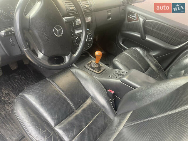 Серый Мерседес М-Класс, объемом двигателя 2.7 л и пробегом 100 тыс. км за 5900 $, фото 6 на Automoto.ua