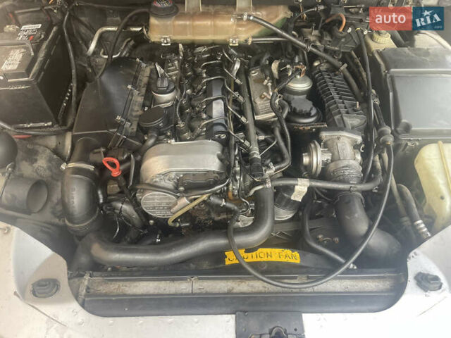 Серый Мерседес М-Класс, объемом двигателя 2.7 л и пробегом 100 тыс. км за 5900 $, фото 9 на Automoto.ua