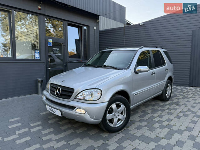 Серый Мерседес М-Класс, объемом двигателя 2.7 л и пробегом 389 тыс. км за 8250 $, фото 12 на Automoto.ua