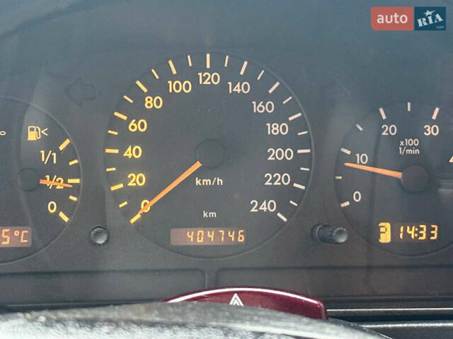 Серый Мерседес М-Класс, объемом двигателя 2.7 л и пробегом 400 тыс. км за 6800 $, фото 8 на Automoto.ua