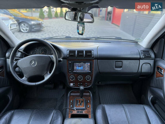 Сірий Мерседес М-Клас, об'ємом двигуна 2.7 л та пробігом 389 тис. км за 8500 $, фото 21 на Automoto.ua