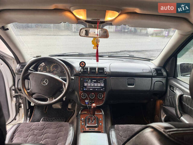 Серый Мерседес М-Класс, объемом двигателя 2.7 л и пробегом 400 тыс. км за 6800 $, фото 10 на Automoto.ua