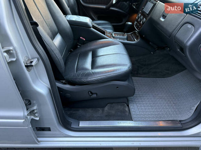 Серый Мерседес М-Класс, объемом двигателя 2.7 л и пробегом 389 тыс. км за 8250 $, фото 25 на Automoto.ua