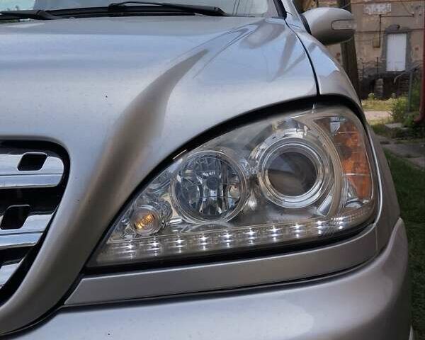 Серый Мерседес М-Класс, объемом двигателя 2.7 л и пробегом 239 тыс. км за 8200 $, фото 22 на Automoto.ua