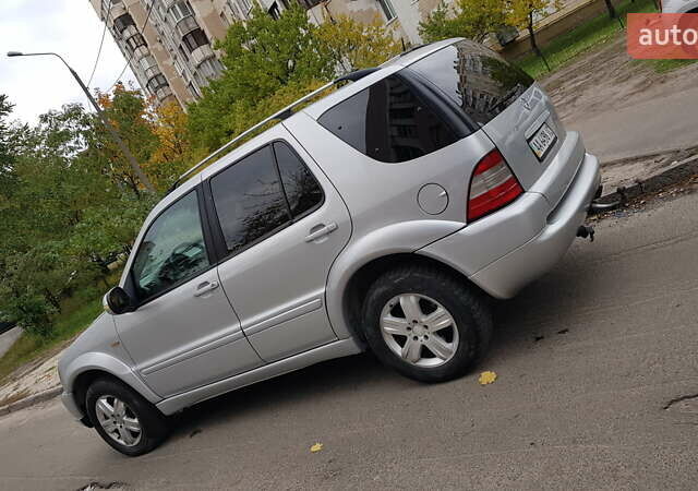 Серый Мерседес М-Класс, объемом двигателя 4.3 л и пробегом 257 тыс. км за 6500 $, фото 8 на Automoto.ua