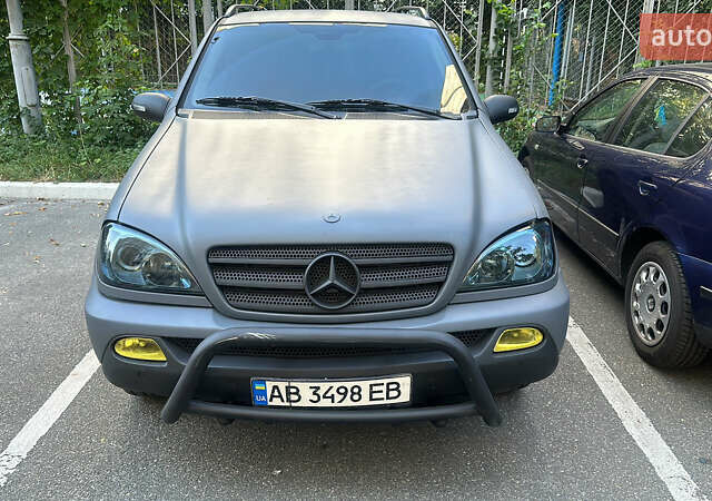 Сірий Мерседес М-Клас, об'ємом двигуна 2.7 л та пробігом 709 тис. км за 5500 $, фото 3 на Automoto.ua