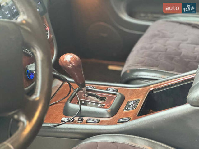 Серый Мерседес М-Класс, объемом двигателя 2.7 л и пробегом 400 тыс. км за 6800 $, фото 6 на Automoto.ua