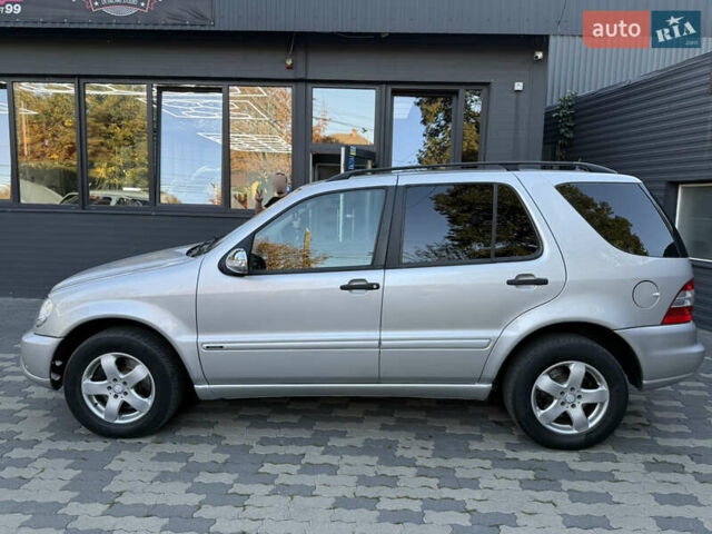 Серый Мерседес М-Класс, объемом двигателя 2.7 л и пробегом 389 тыс. км за 8250 $, фото 8 на Automoto.ua