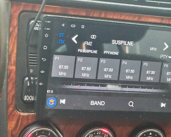 Серый Мерседес М-Класс, объемом двигателя 2.7 л и пробегом 400 тыс. км за 6800 $, фото 7 на Automoto.ua