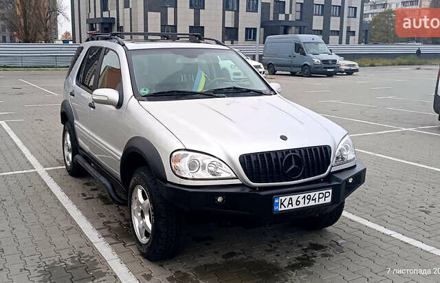 Сірий Мерседес М-Клас, об'ємом двигуна 2.7 л та пробігом 302 тис. км за 12000 $, фото 8 на Automoto.ua