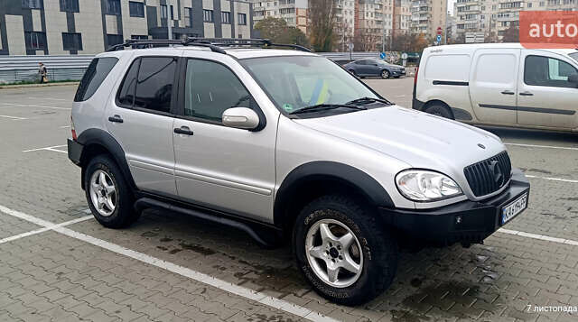 Сірий Мерседес М-Клас, об'ємом двигуна 2.7 л та пробігом 302 тис. км за 12000 $, фото 7 на Automoto.ua