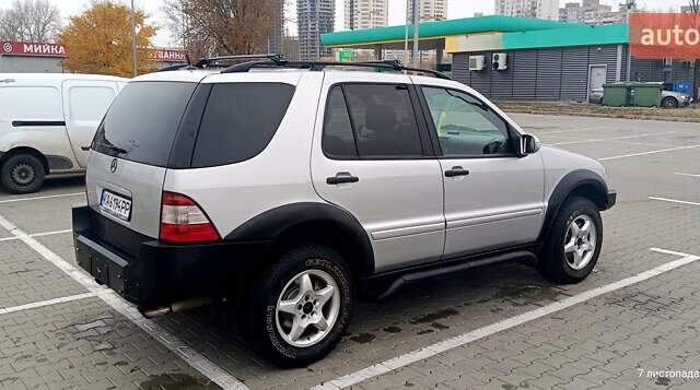 Сірий Мерседес М-Клас, об'ємом двигуна 2.7 л та пробігом 302 тис. км за 12000 $, фото 5 на Automoto.ua