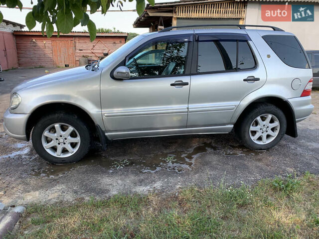 Серый Мерседес М-Класс, объемом двигателя 2.7 л и пробегом 370 тыс. км за 6100 $, фото 5 на Automoto.ua