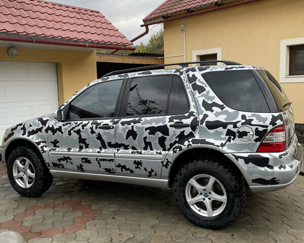 Сірий Мерседес М-Клас, об'ємом двигуна 2.7 л та пробігом 315 тис. км за 9000 $, фото 3 на Automoto.ua