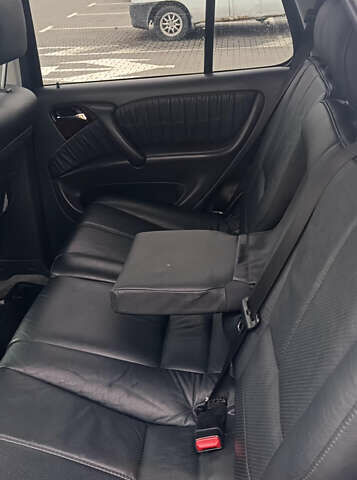 Сірий Мерседес М-Клас, об'ємом двигуна 2.7 л та пробігом 302 тис. км за 12000 $, фото 18 на Automoto.ua