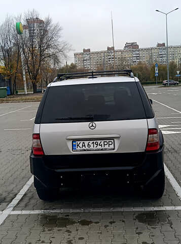 Сірий Мерседес М-Клас, об'ємом двигуна 2.7 л та пробігом 302 тис. км за 12000 $, фото 39 на Automoto.ua