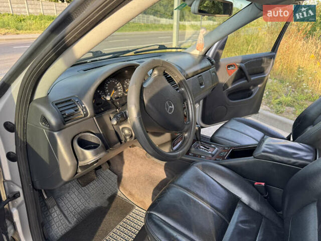 Серый Мерседес М-Класс, объемом двигателя 2.7 л и пробегом 320 тыс. км за 7500 $, фото 8 на Automoto.ua