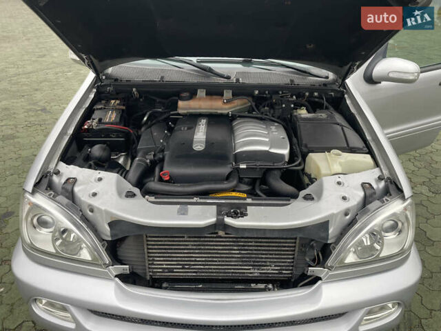 Серый Мерседес М-Класс, объемом двигателя 2.69 л и пробегом 390 тыс. км за 8350 $, фото 34 на Automoto.ua