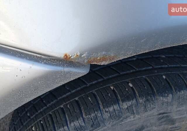 Серый Мерседес М-Класс, объемом двигателя 2.7 л и пробегом 290 тыс. км за 6999 $, фото 4 на Automoto.ua