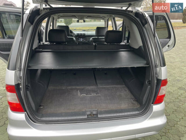 Серый Мерседес М-Класс, объемом двигателя 2.69 л и пробегом 390 тыс. км за 8350 $, фото 31 на Automoto.ua