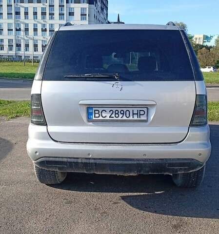 Серый Мерседес М-Класс, объемом двигателя 2.7 л и пробегом 290 тыс. км за 6999 $, фото 18 на Automoto.ua