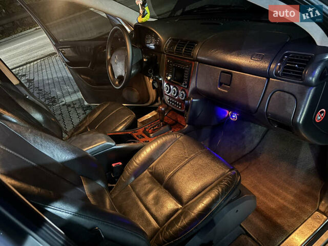 Серый Мерседес М-Класс, объемом двигателя 4 л и пробегом 250 тыс. км за 6200 $, фото 14 на Automoto.ua