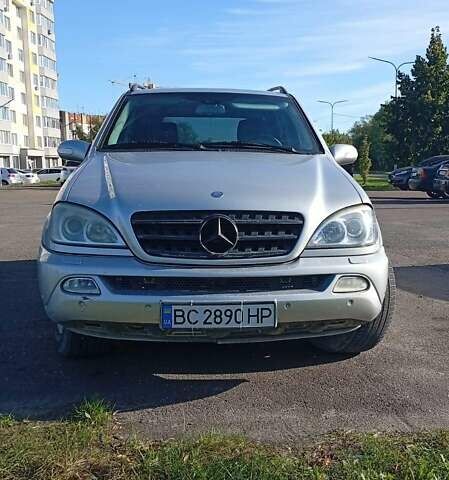 Серый Мерседес М-Класс, объемом двигателя 2.7 л и пробегом 290 тыс. км за 6999 $, фото 13 на Automoto.ua