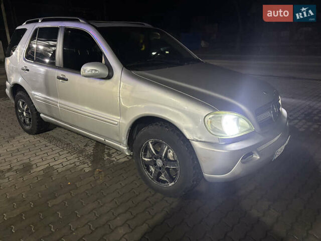 Серый Мерседес М-Класс, объемом двигателя 4 л и пробегом 250 тыс. км за 6200 $, фото 7 на Automoto.ua