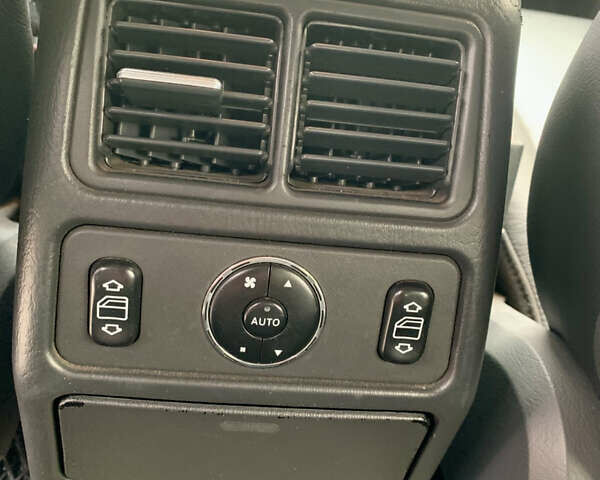 Серый Мерседес М-Класс, объемом двигателя 3.72 л и пробегом 299 тыс. км за 7000 $, фото 14 на Automoto.ua