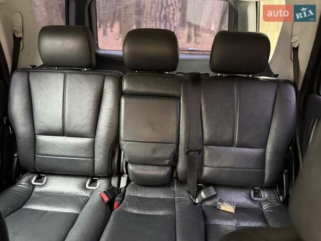 Сірий Мерседес М-Клас, об'ємом двигуна 2.69 л та пробігом 309 тис. км за 7500 $, фото 15 на Automoto.ua